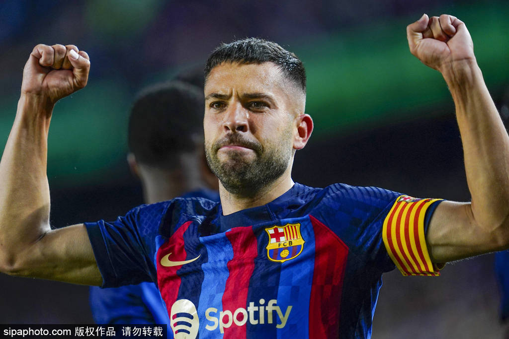 17年22冠!36岁西班牙传奇后卫阿尔巴自宣 赛季结束后退役