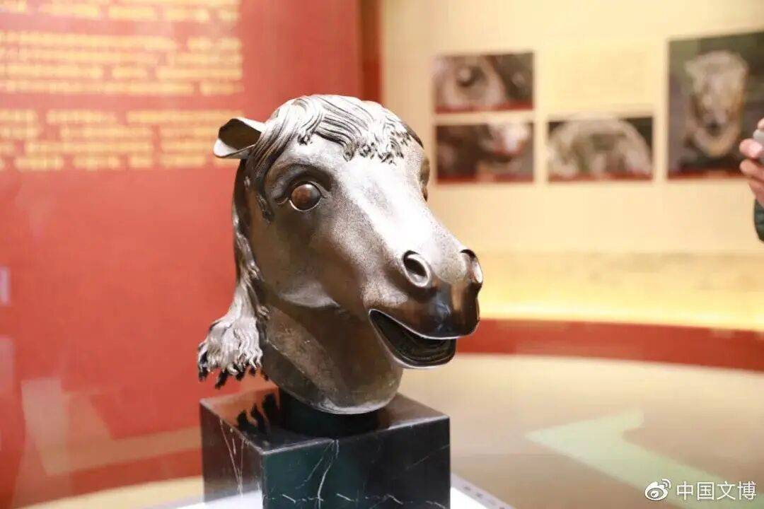 法国通过文物归还法案，被掠夺的圆明园文物能追回吗？学者：没那么简单